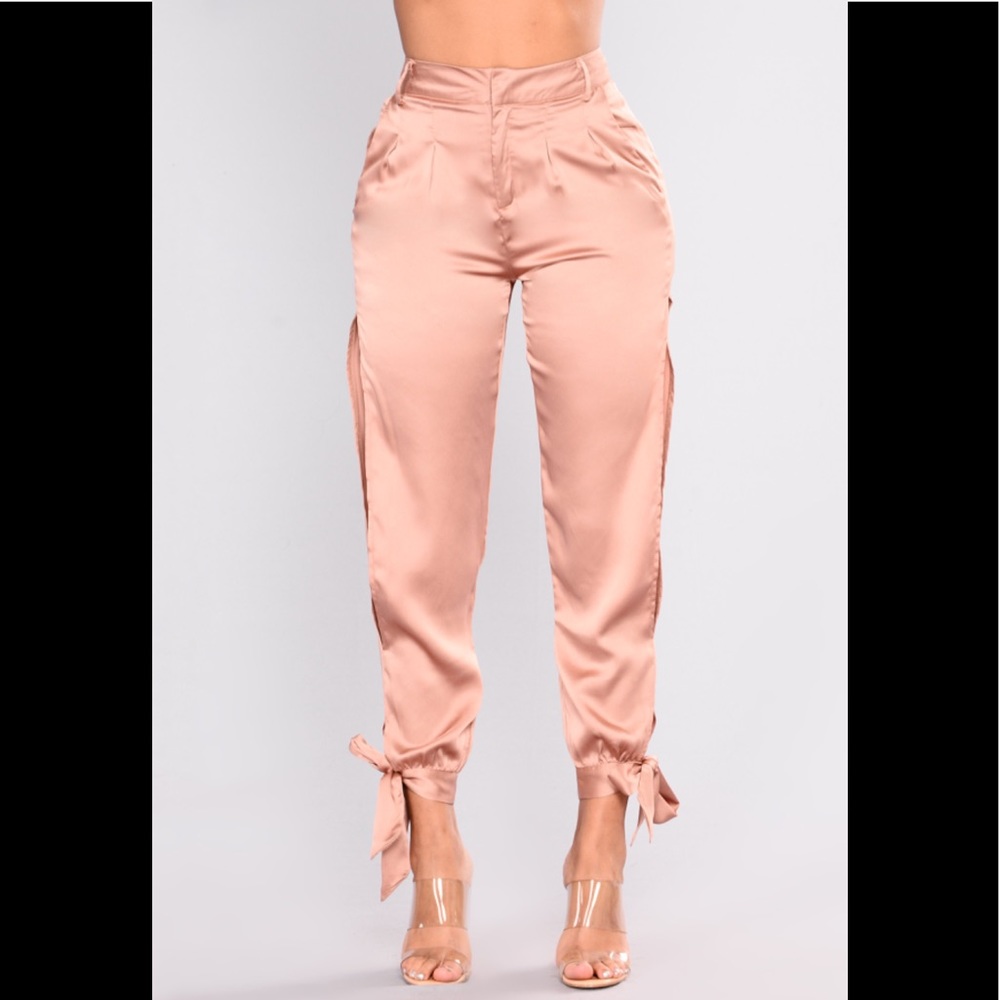 Dreamy Pants NWOT